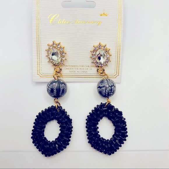 Earrings Crystal and Black Pierced! CUTE BRAND NEW - Picture 11 of 14